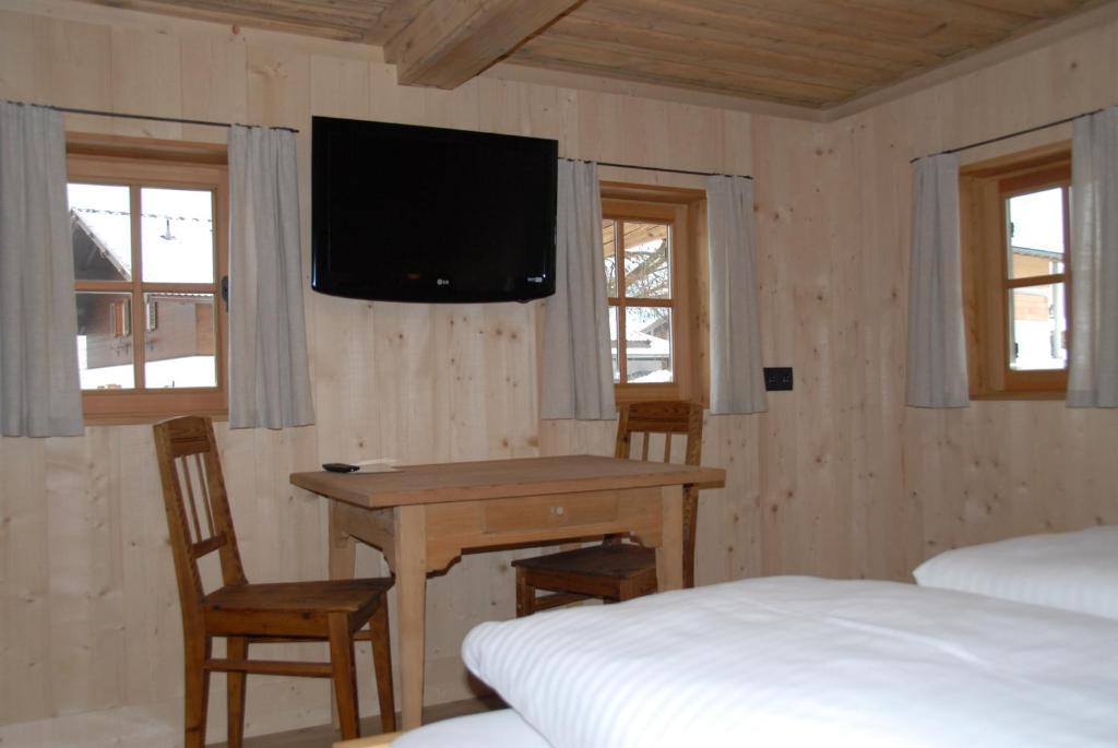 Ferienhaus Kramerl Bad Häring Kamer foto